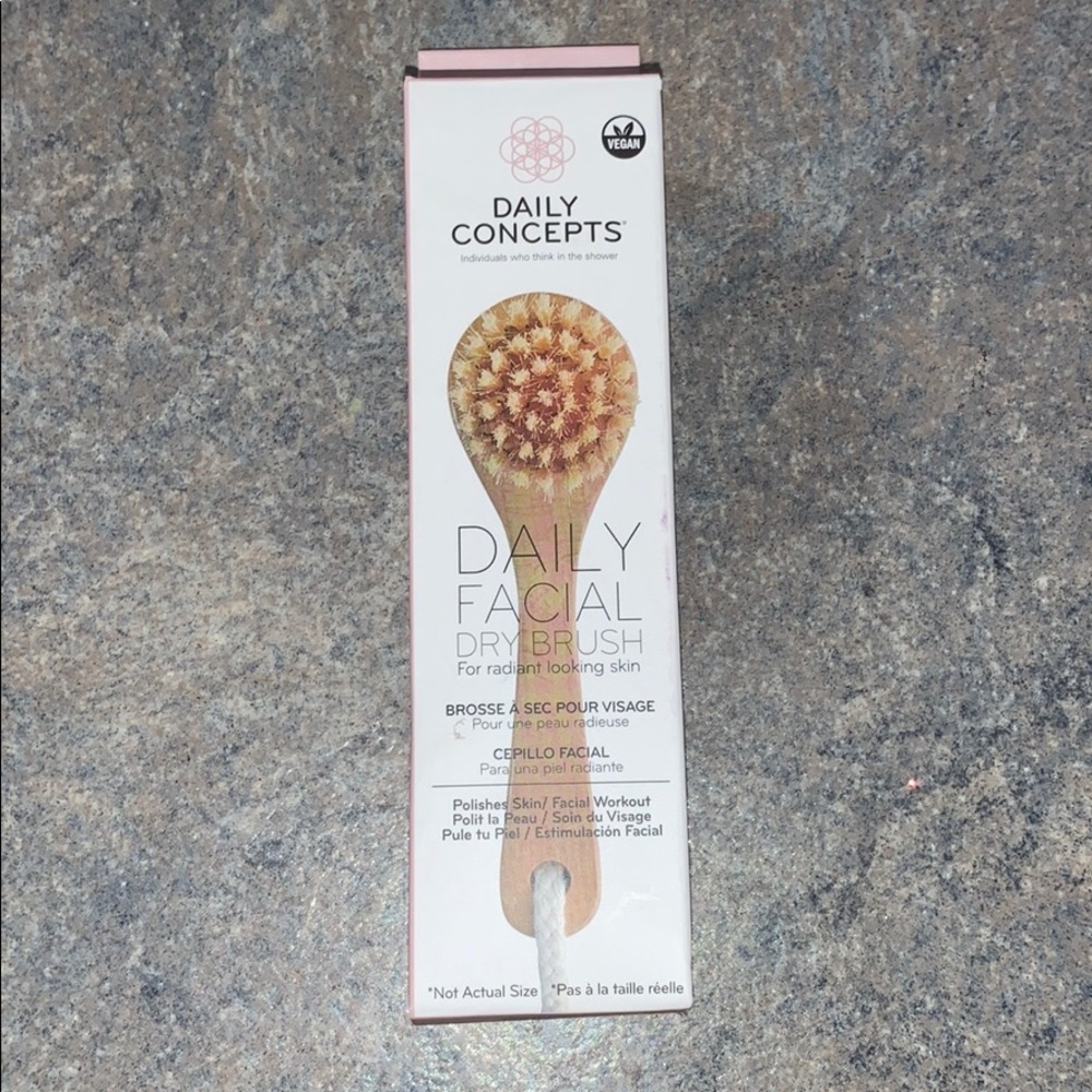 Daily concepts daily facial dry brush